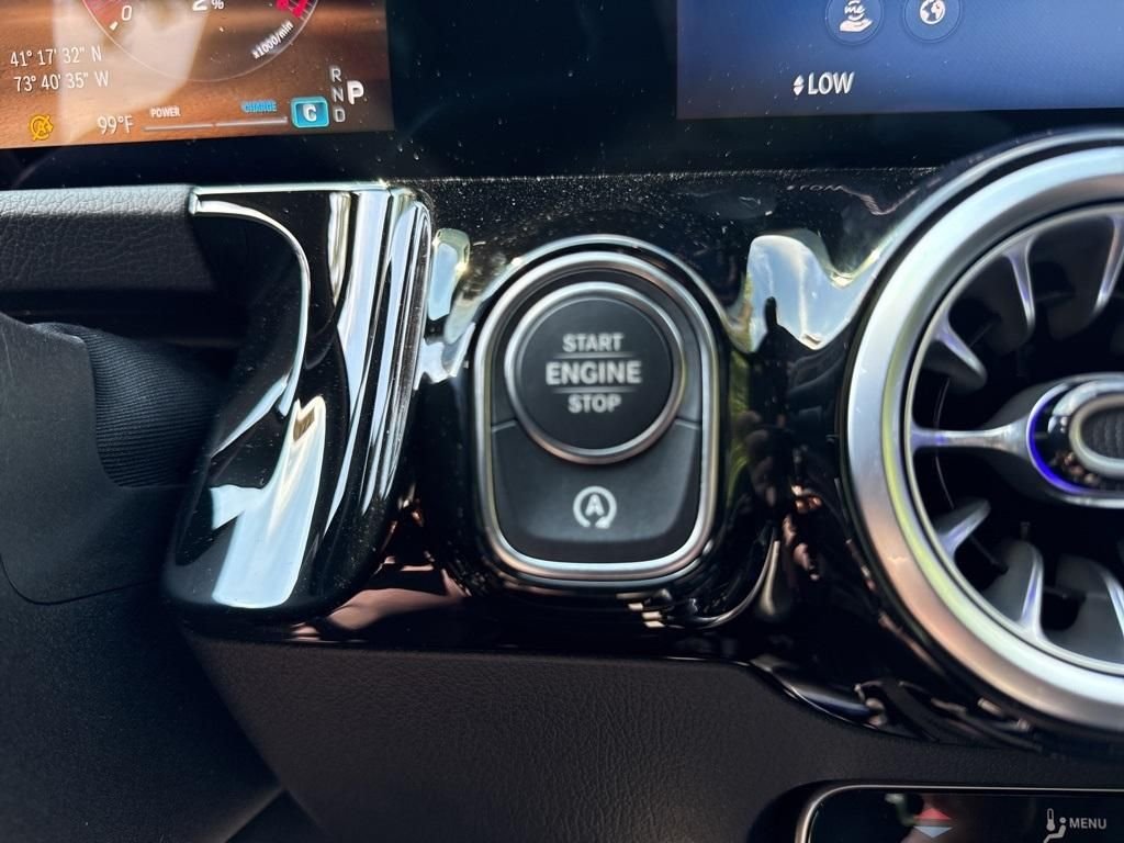 Used 2026 Black Mercedes-Benz GLA 250 image 30