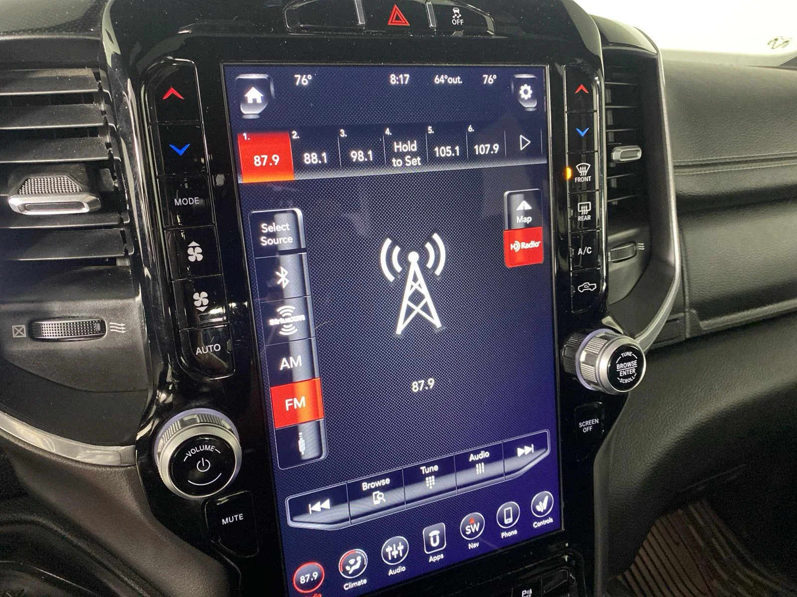 Used 2021 Diamond Black Crystal Pearlcoat Ram Laramie image 19