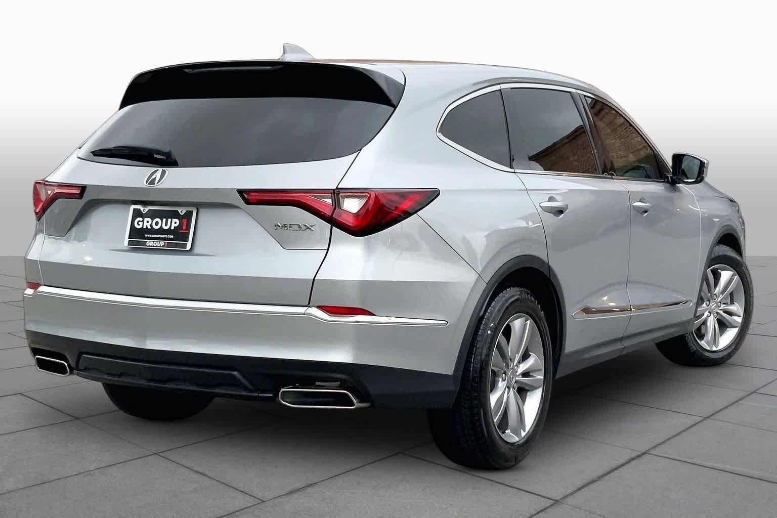 Certified Used 2024 Lunar Silver Metallic Acura MDX image 13