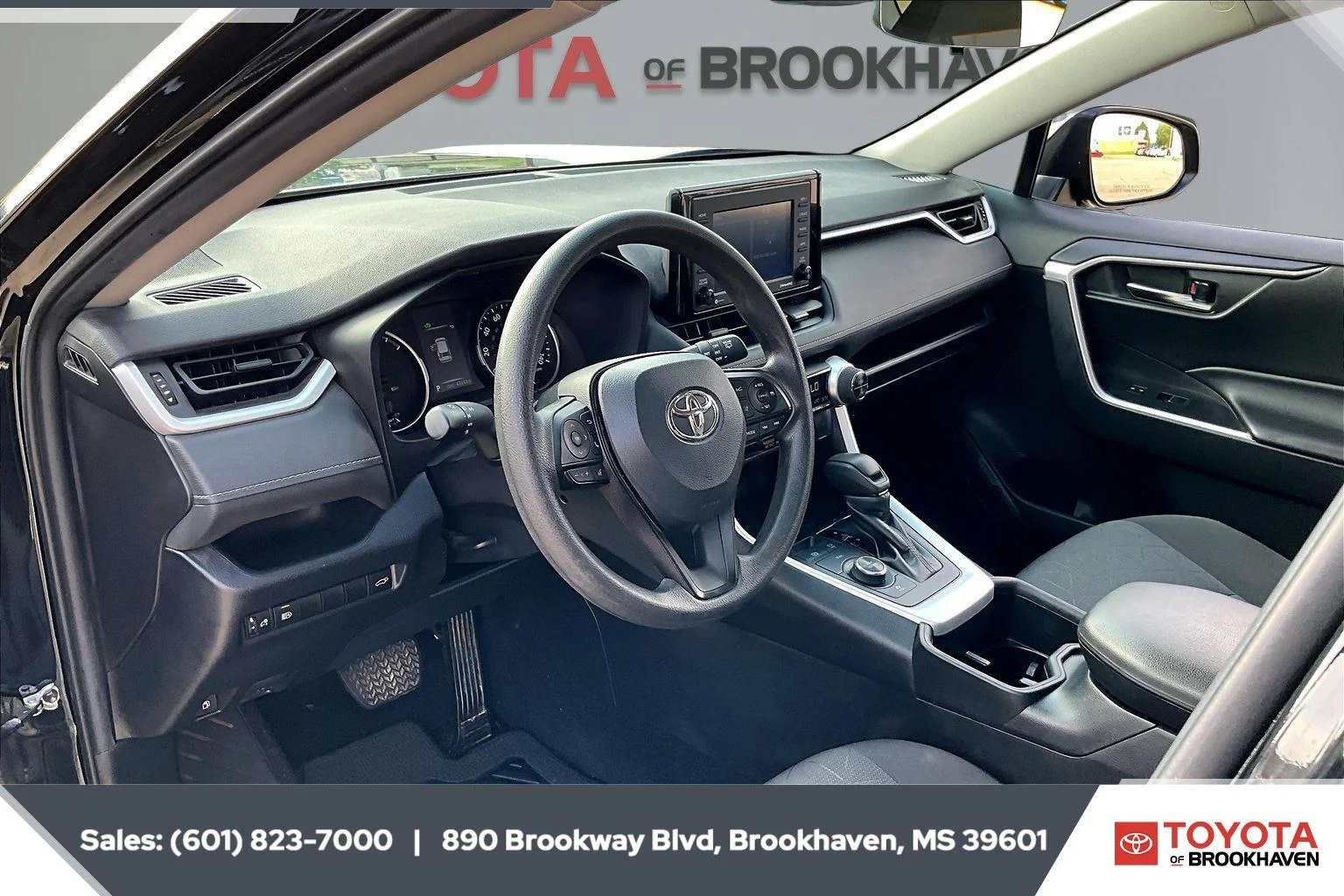 Used 2022 Midnight Black Metallic Toyota Hybrid XLE image 14