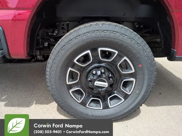 New 2026 Ruby Red Metallic Tinted Clearcoat Ford Platinum image 32