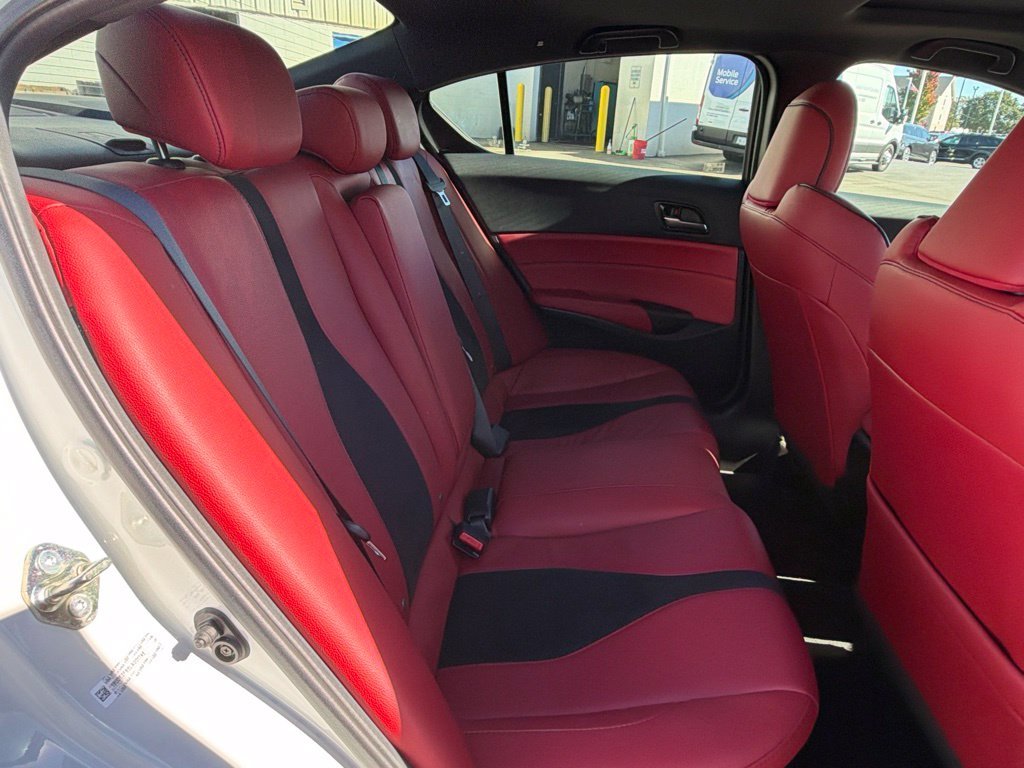 Used 2020  Acura Premium and A-SPEC Packages image 48