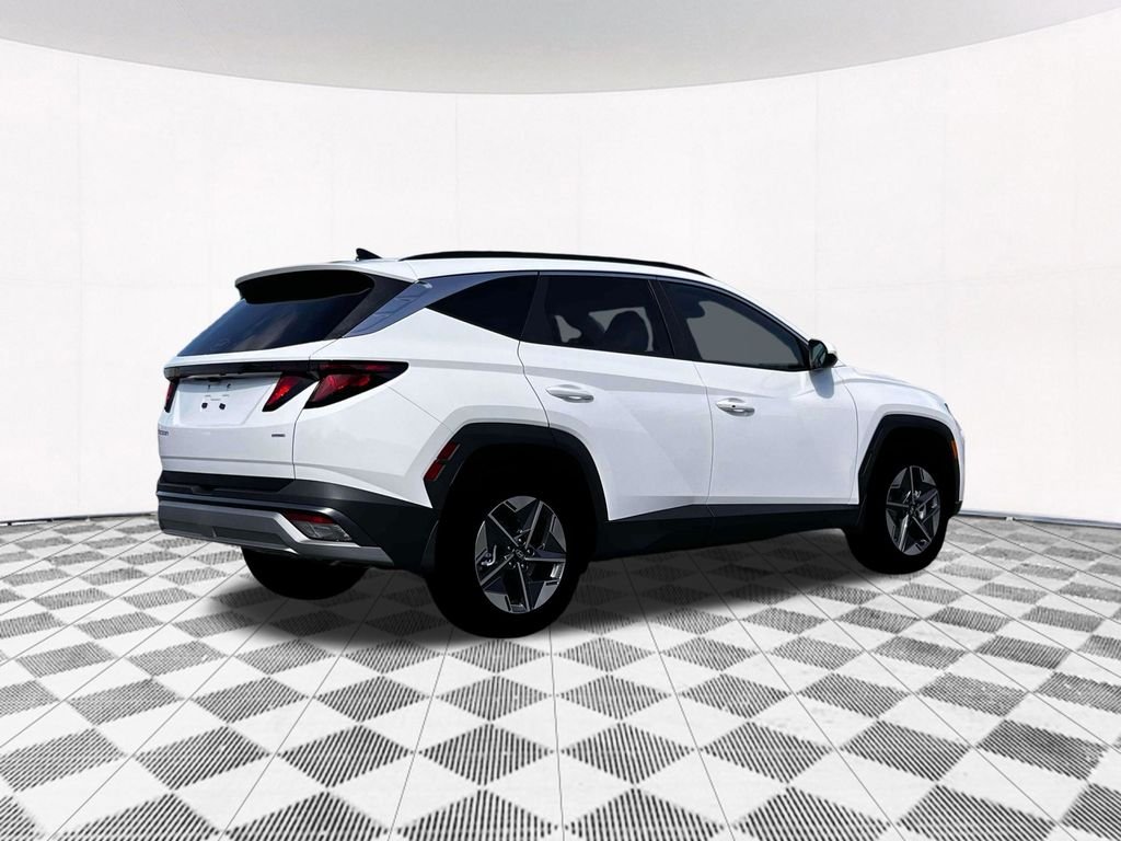 New 2026 White Hyundai SEL image 13