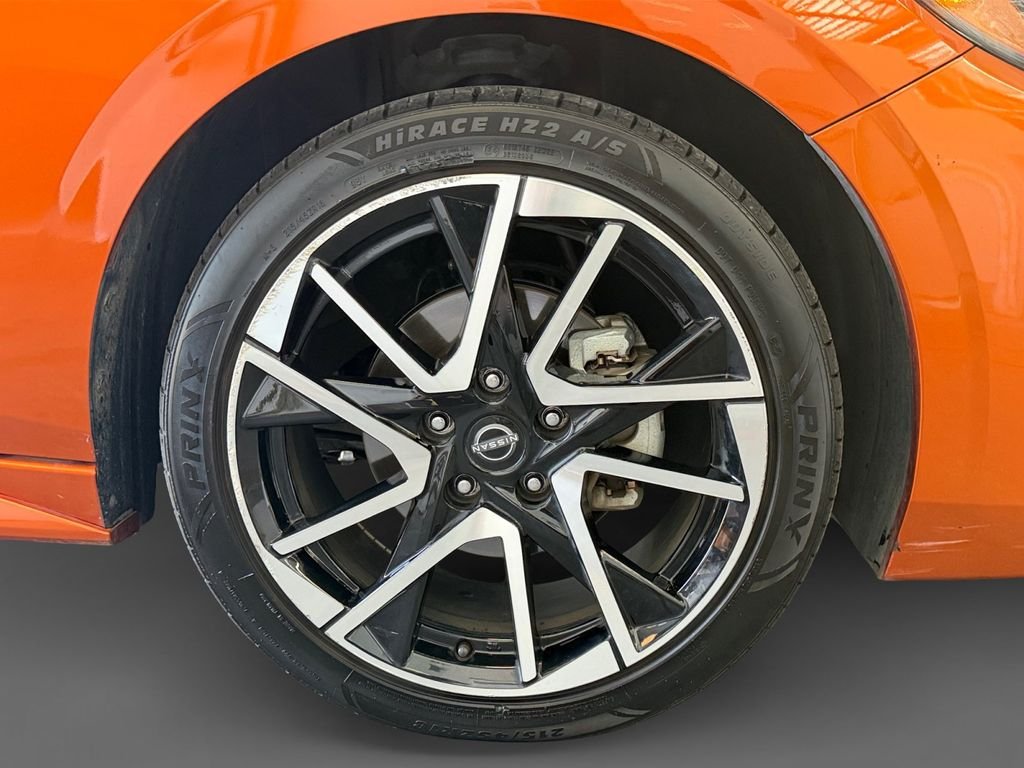 Used 2025 Orange Nissan SR image 8