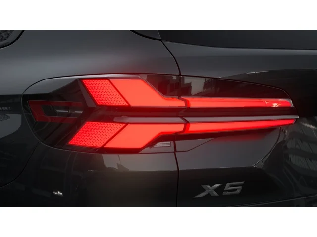 New 2026 Dravit Grey Metallic BMW xDrive40i image 8