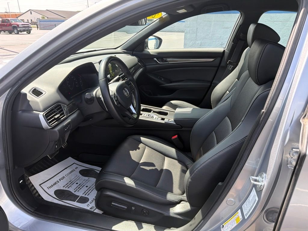 Certified Used 2022 Lunar Silver Metallic Honda Sport image 16