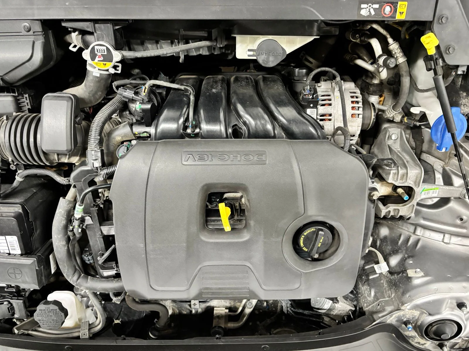 Used 2023 Gray Kia LXS image 25