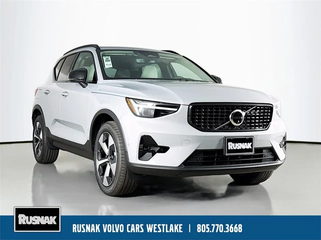 2026 Volvo XC40 B5 Plus