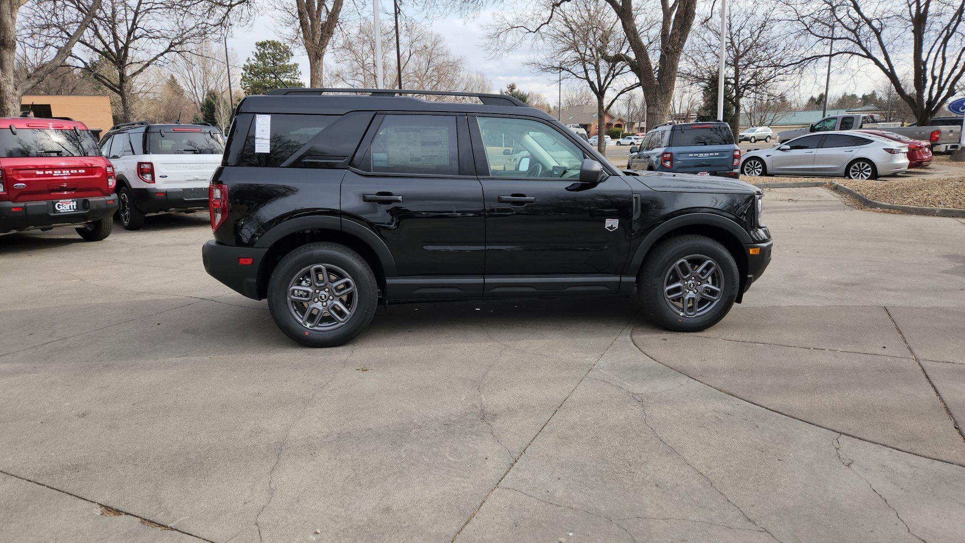 New 2025 Shadow Black Ford Big Bend image 16