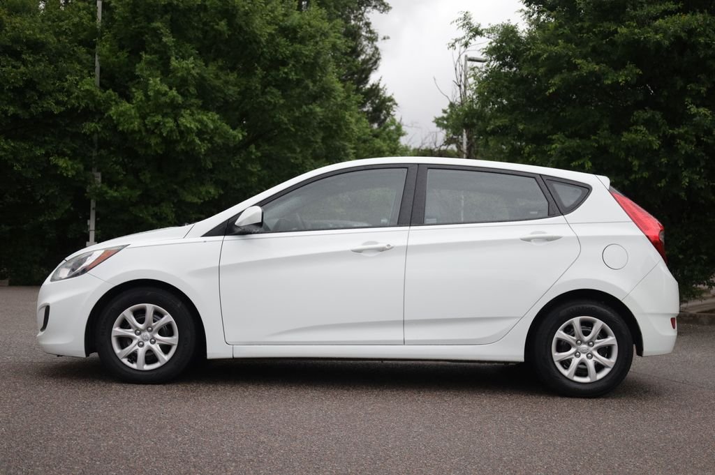 Used 2012 Hyundai Accent GS with VIN KMHCT5AE8CU013888 for sale in West Columbia, SC