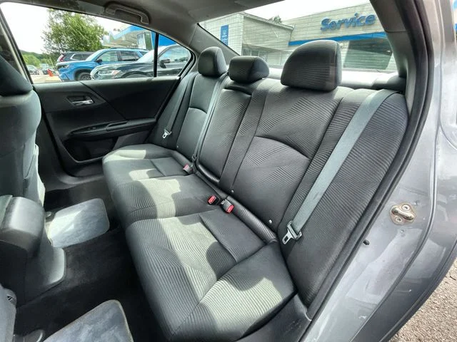 Used 2016 Silver Honda LX image 25