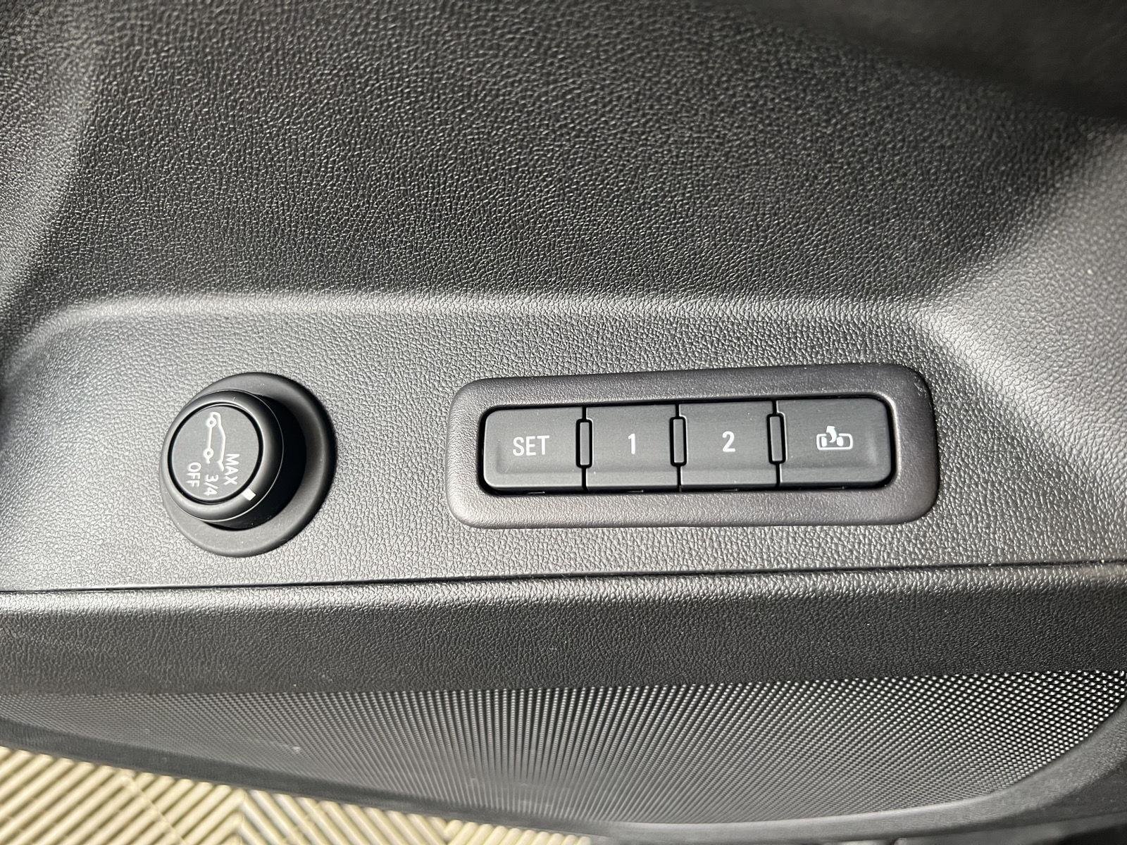 Used 2020 Mosaic Black Metallic Chevrolet Premier image 8