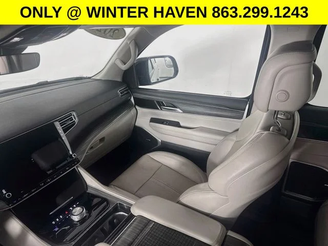 Used 2023 White Jeep Series II image 23