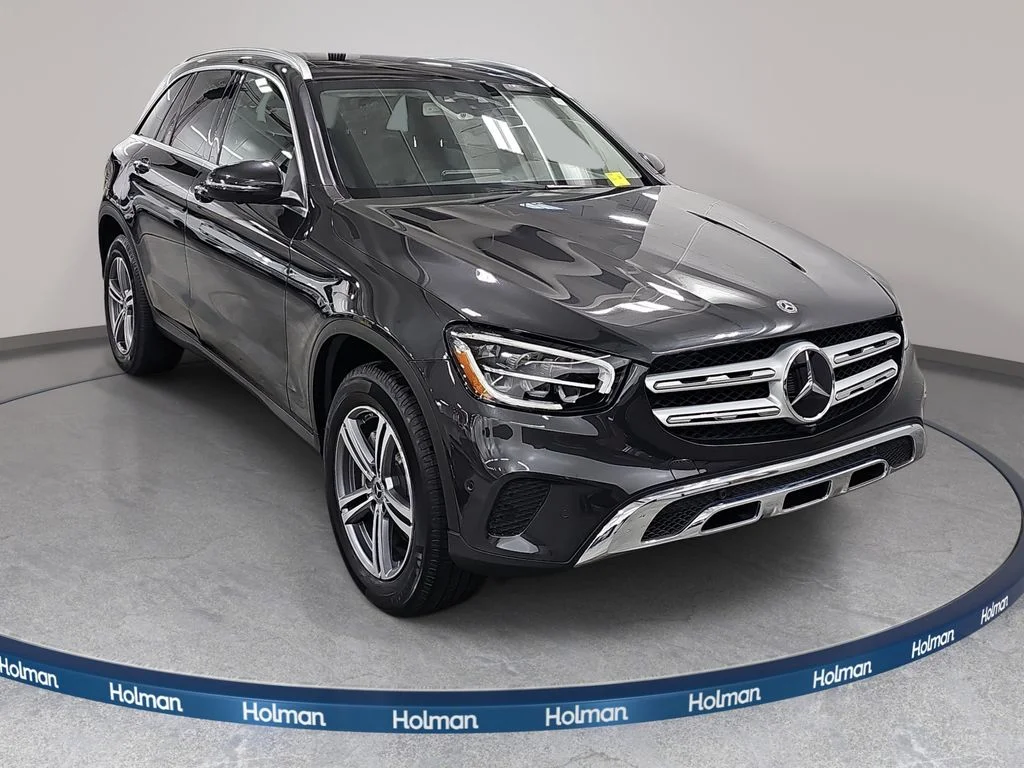 Used 2020  Mercedes-Benz GLC 300 image 4