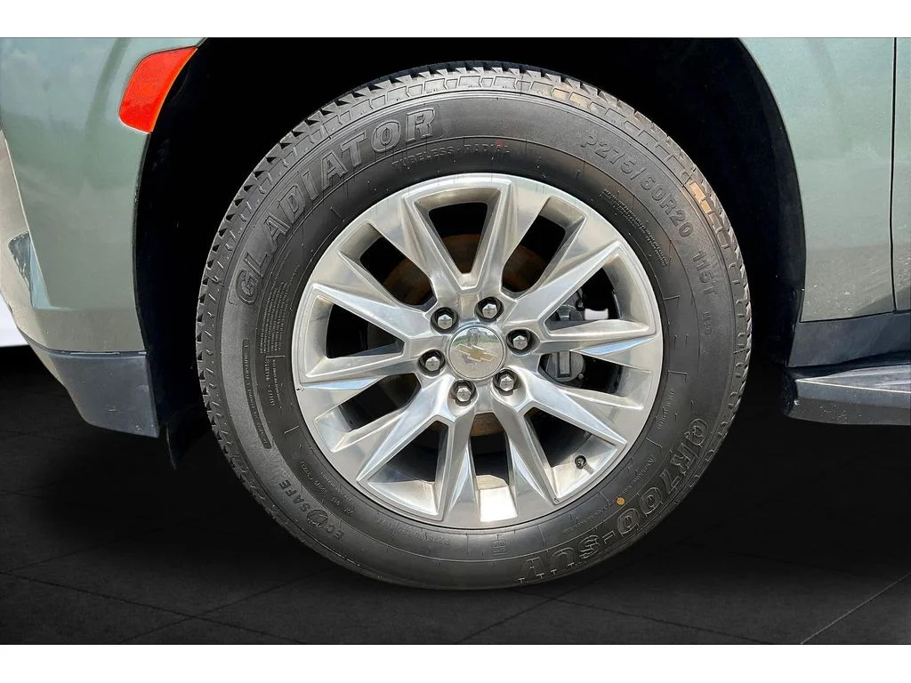 Used 2023 Silver Sage Metallic Chevrolet Premier image 7