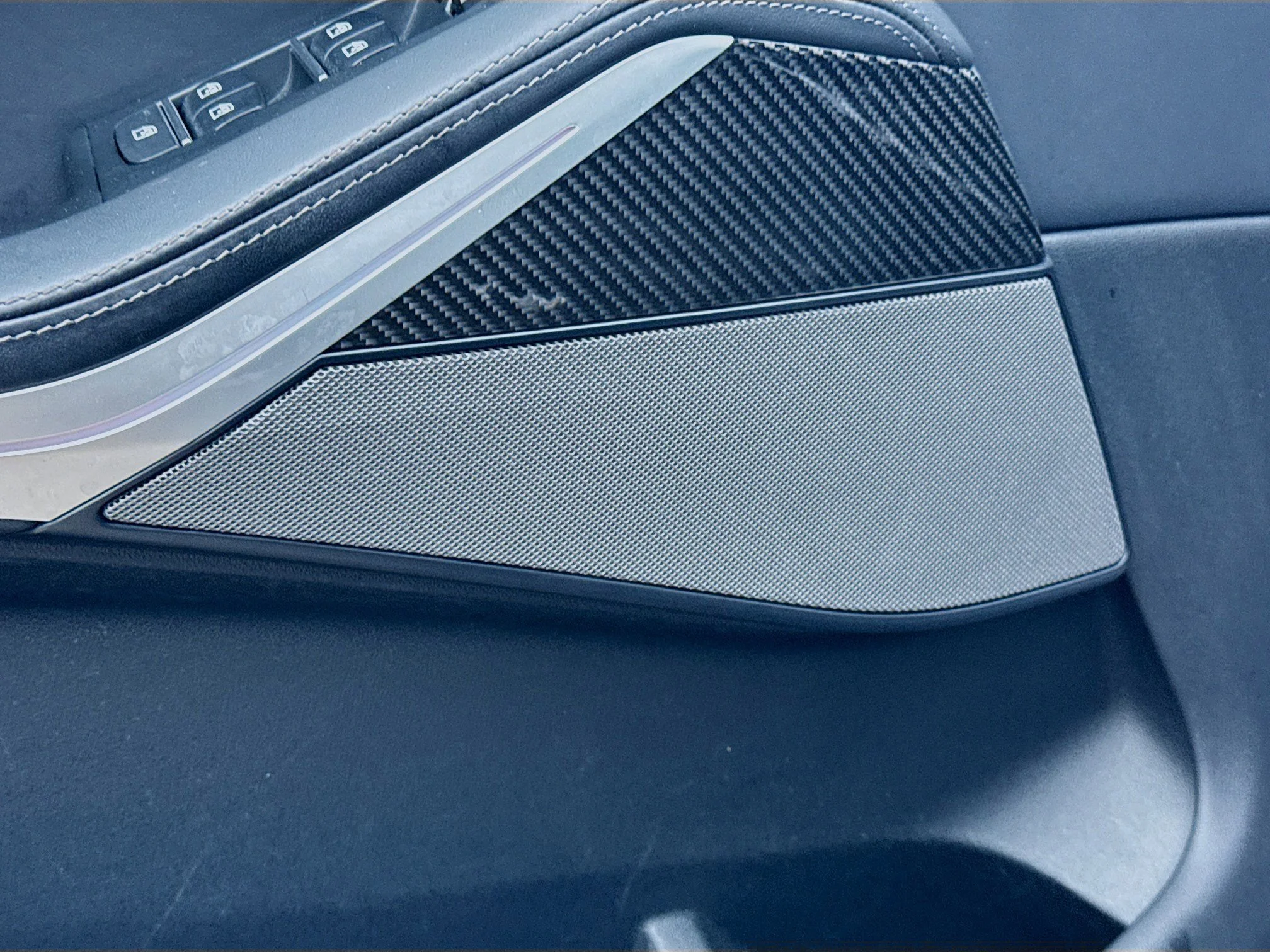 Used 2021 Carbon Black Metallic BMW M50i image 25