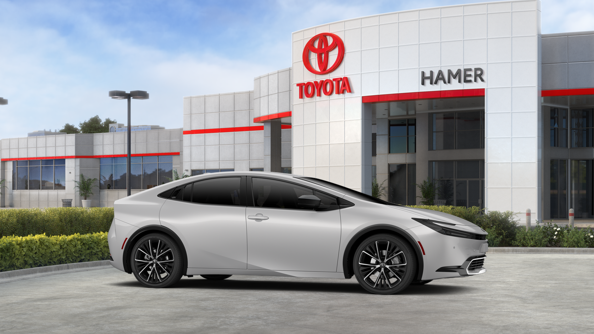 New 2027 Cutting Edge Toyota XLE image 27