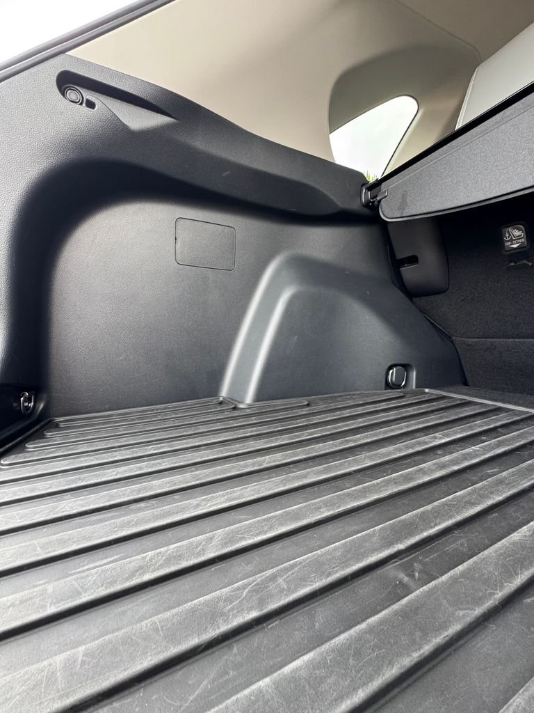 Used 2024 Blueprint Toyota XLE Premium image 10