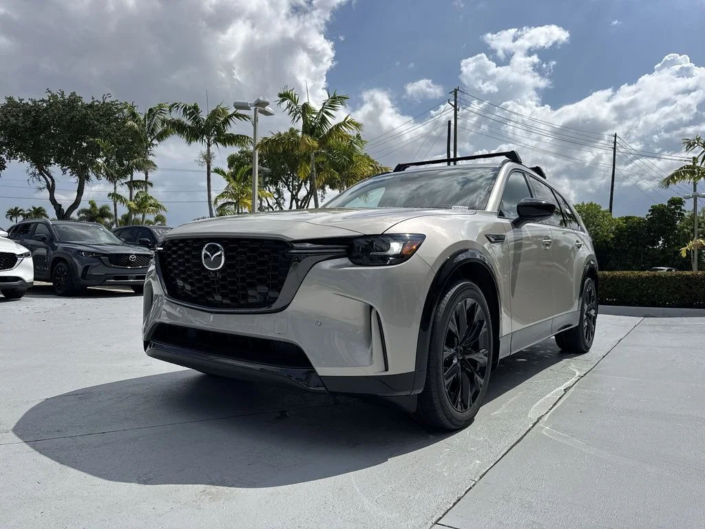 New 2026 Platinum Mazda 3.3 Turbo S Premium Sport AWD image 31