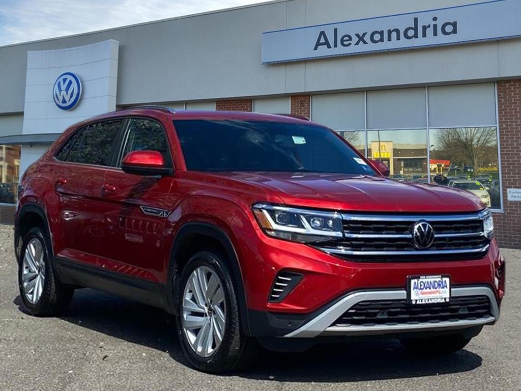 2023 Volkswagen Atlas Cross Sport SE w/Tech