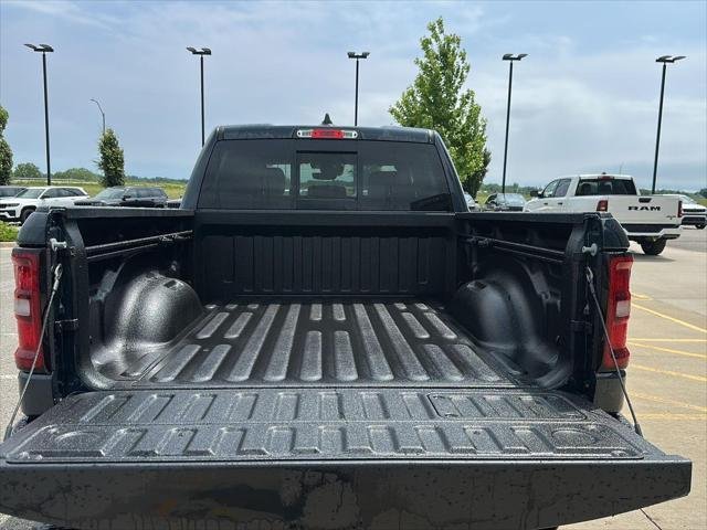 2026 RAM 1500 Laramie - Photo 4