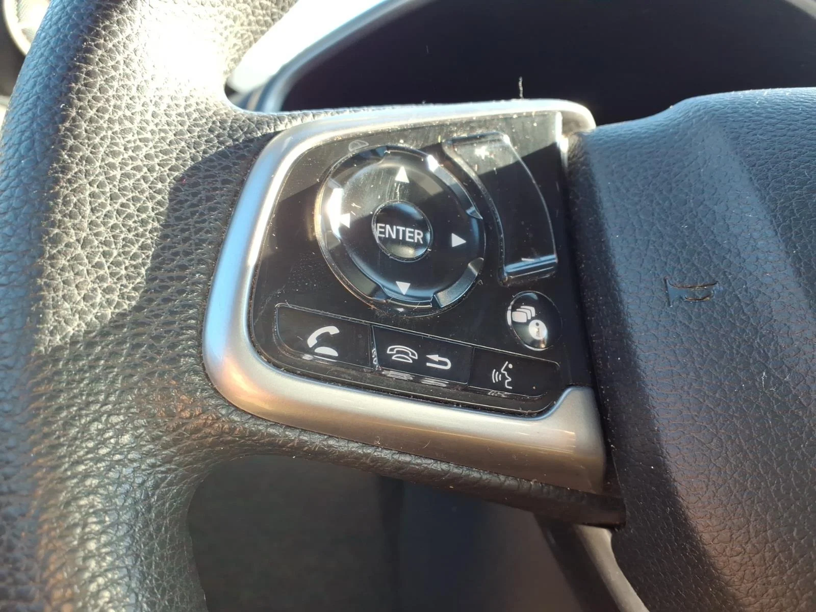 Used 2019 Lunar Silver Metallic Honda EX image 21