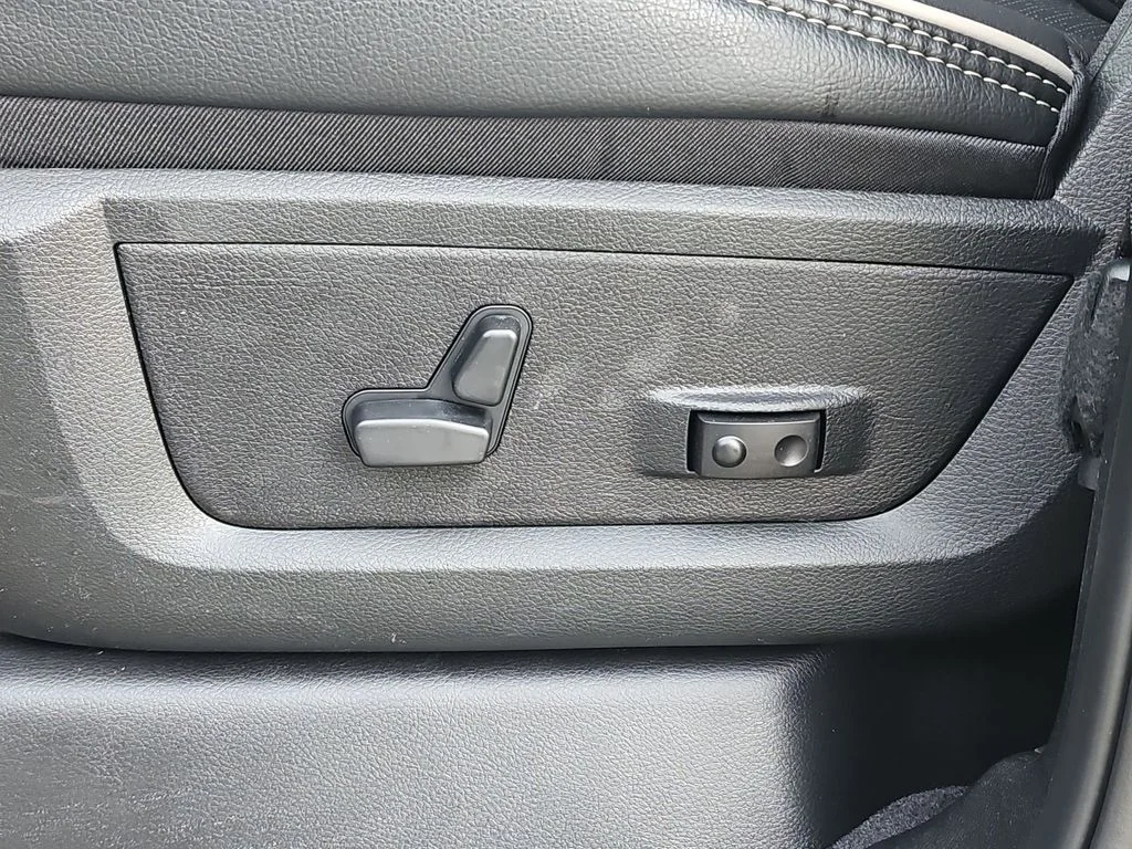 2026 RAM 2500 Laramie - Photo 27