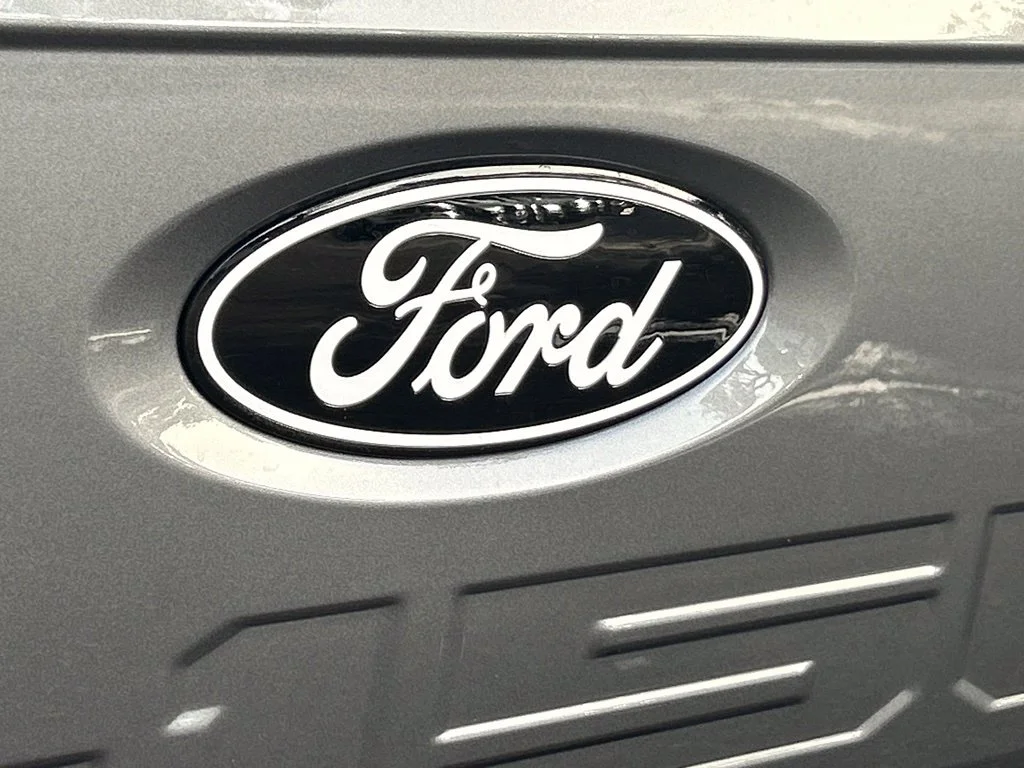 Certified Used 2026 Gray Metallic Ford Lariat image 25