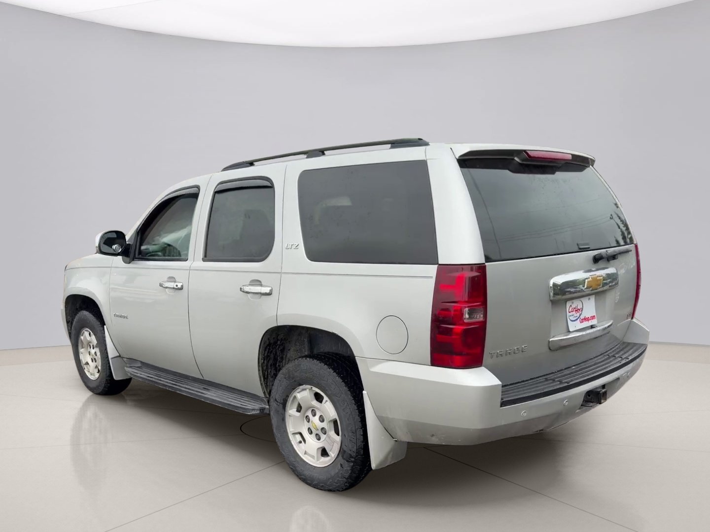 Used 2010 Silver Chevrolet LT 4WD image 3