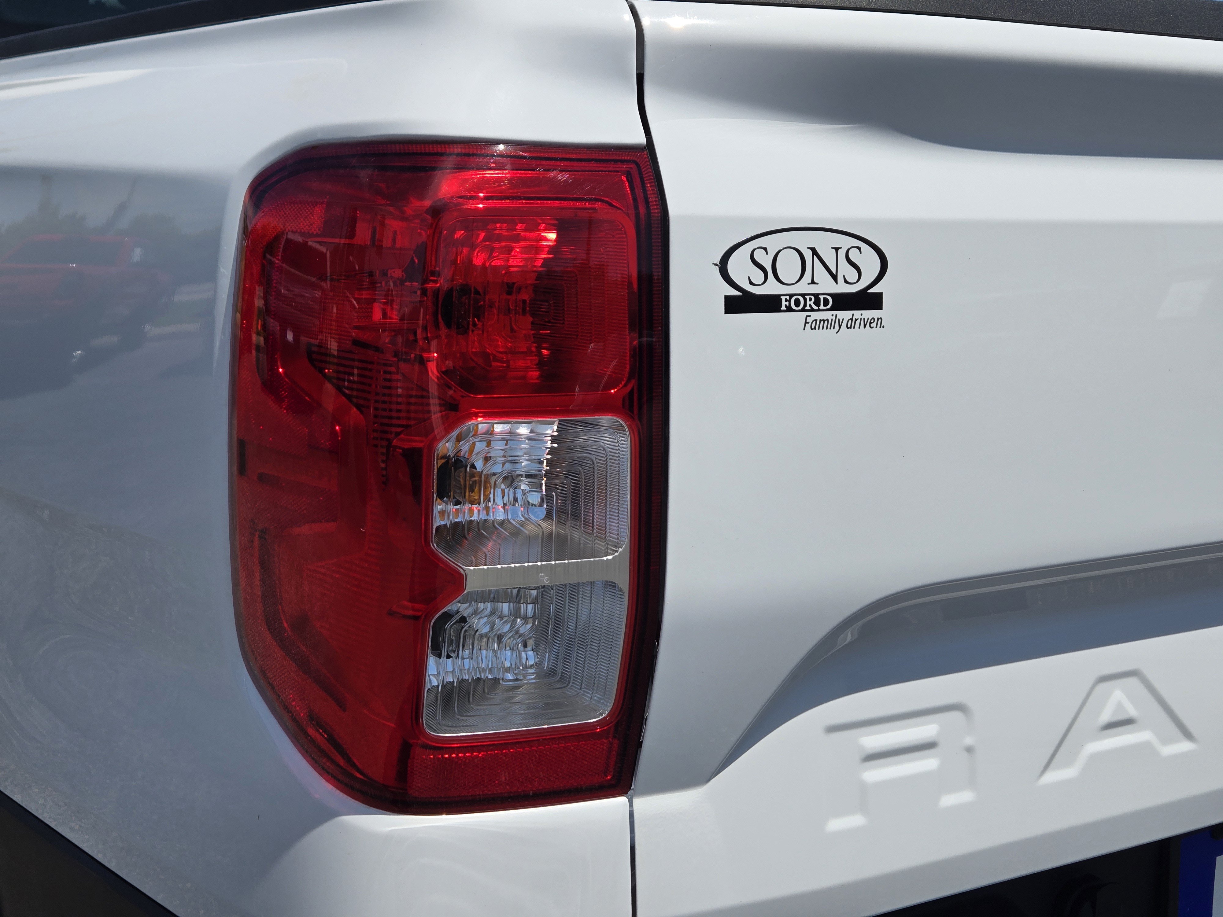 Certified Used 2025 Oxford White Ford XL image 10