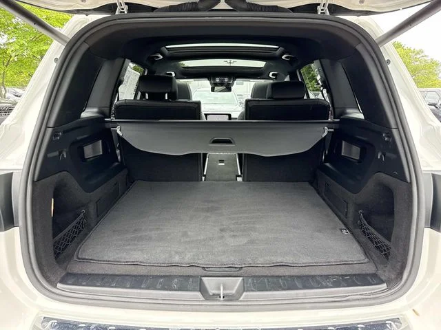 Used 2022 White Mercedes-Benz GLB 250 image 29