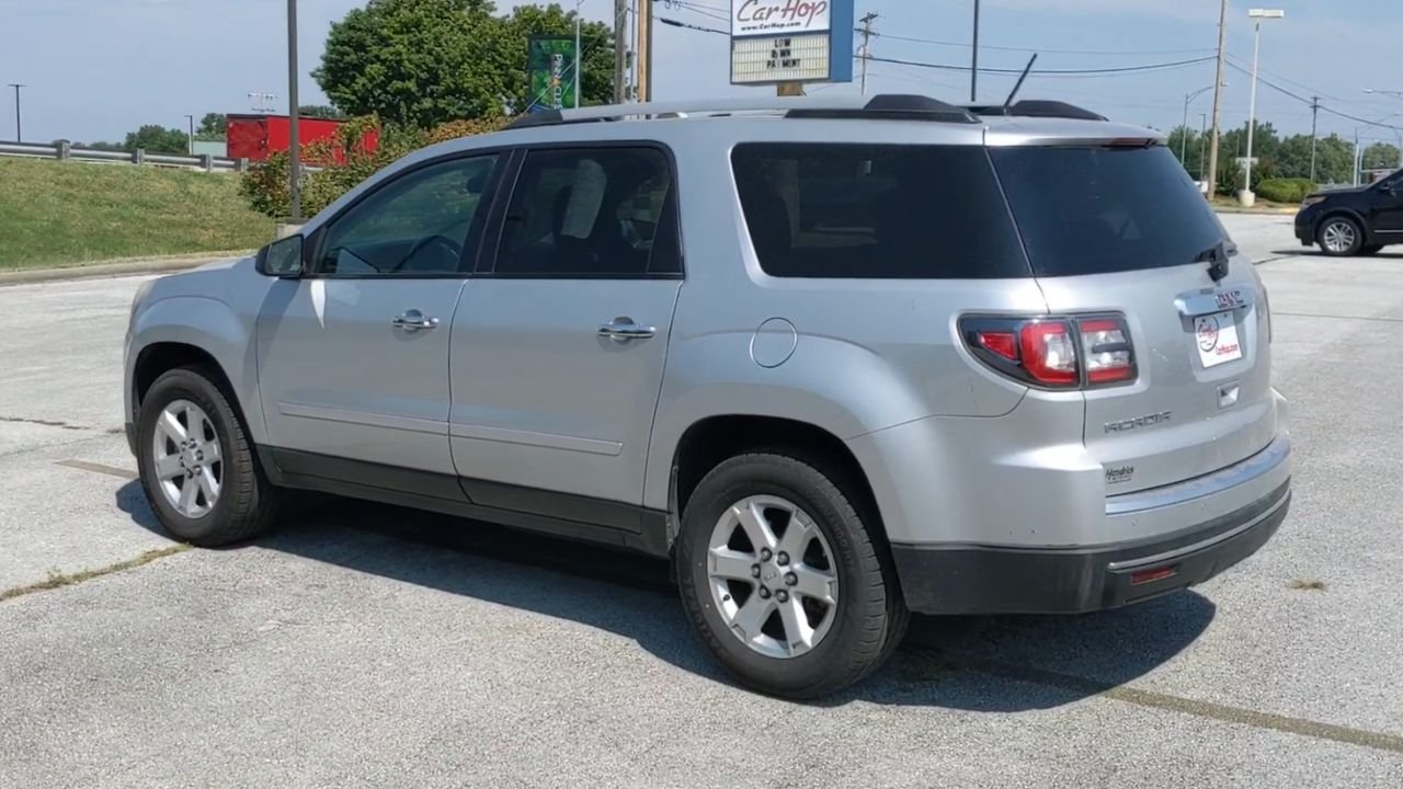 2015 Gmc Acadia SLE photo 2