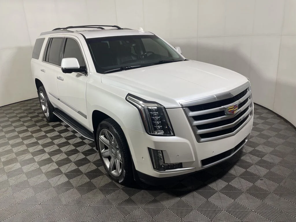 2019 Cadillac Escalade AWD Premium Luxury's photo