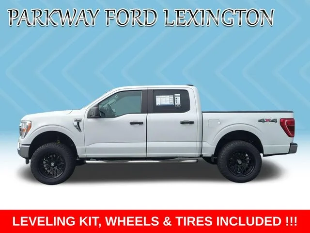 Used 2021 White Ford XLT image 3