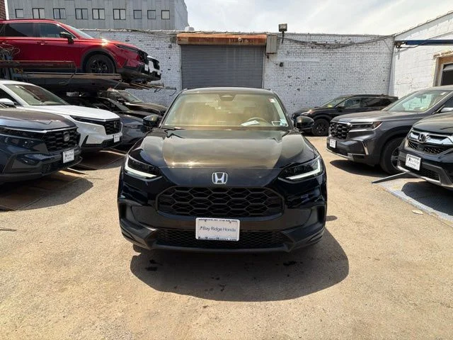Used 2023 Black Honda LX image 2