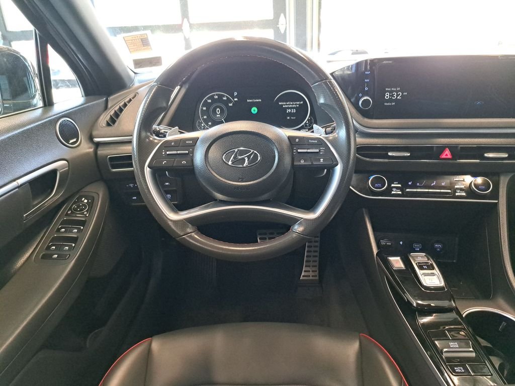 Used 2023 Gray Hyundai SEL Plus image 16