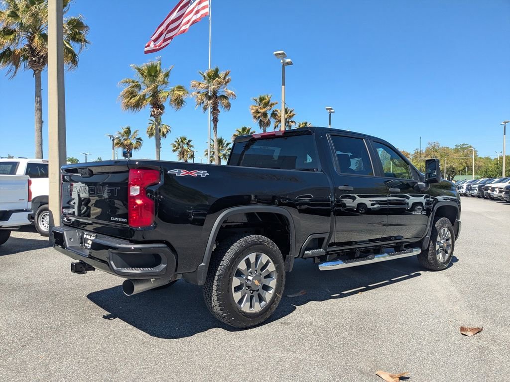 2026 Chevrolet Silverado 2500 HD Custom - Photo 3