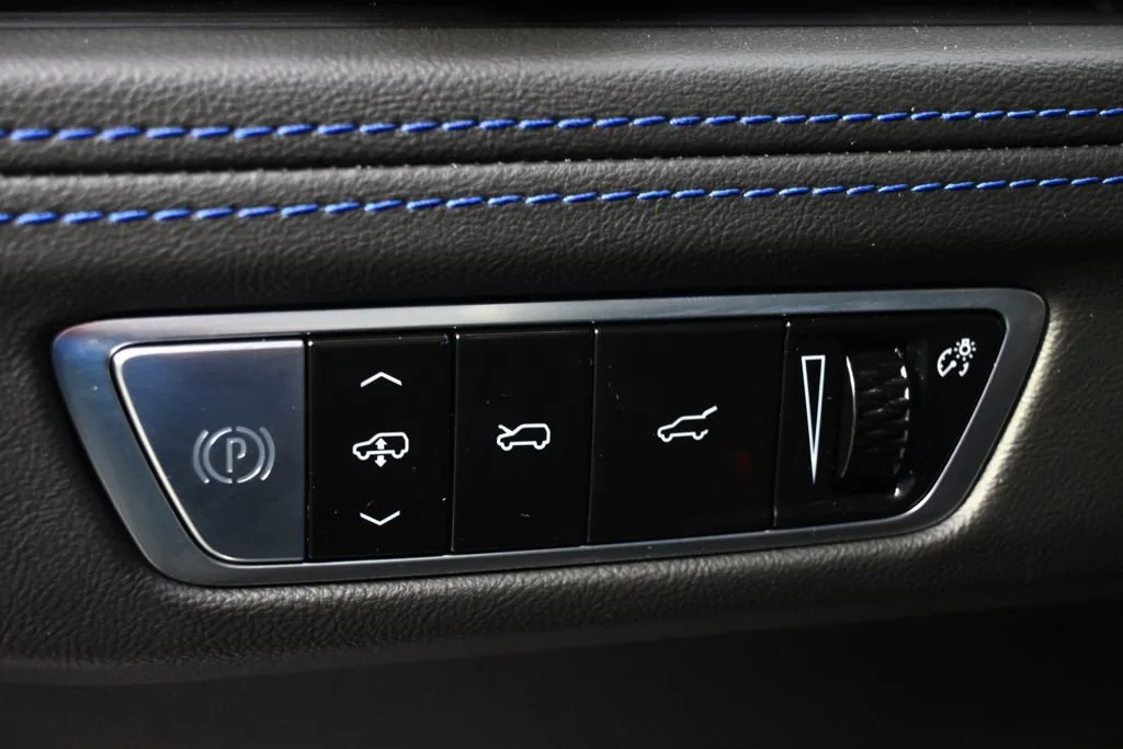 2025 Cadillac Escalade IQ Sport 1 - Photo 26
