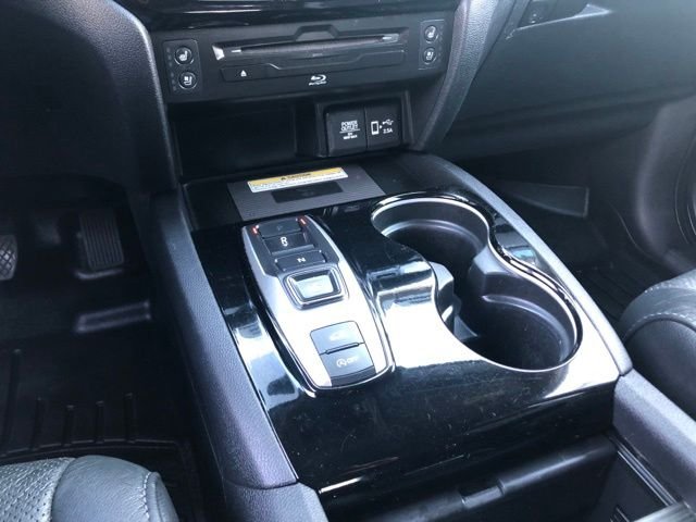 Used 2019 White Honda Elite image 32