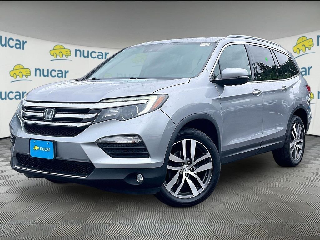 Used 2016 Silver Honda Elite image 3