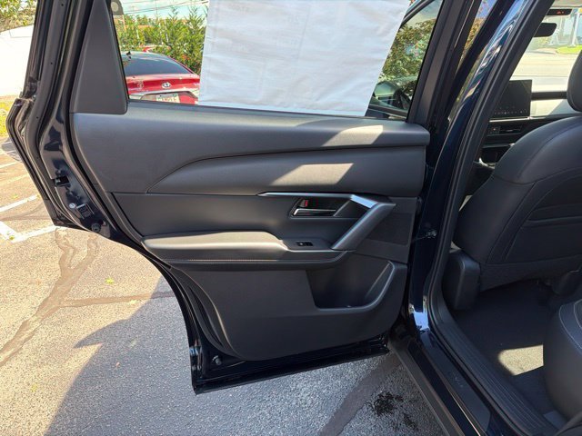 New 2026 Navy Blue Mica Mazda 2.5 S Preferred AWD image 9