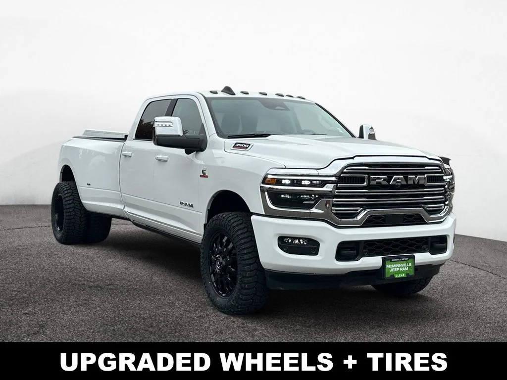New 2026 Bright White Clear-Coat Exterior Paint RAM Laramie image 7