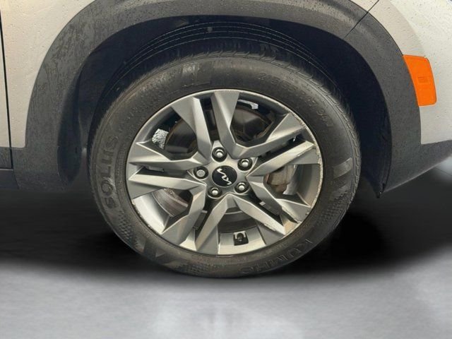 Used 2022 Gray Kia LX image 23