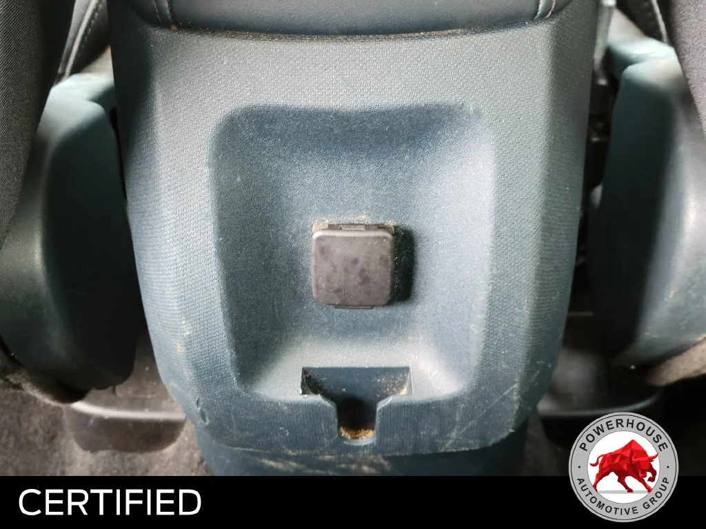 Used 2022 White Ford XL image 17