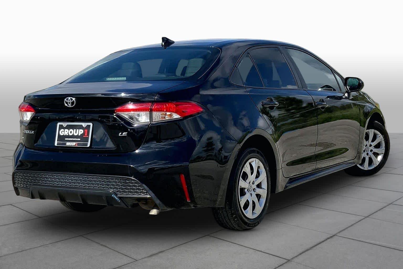 Used 2023 Midnight Black Metallic Toyota LE image 13