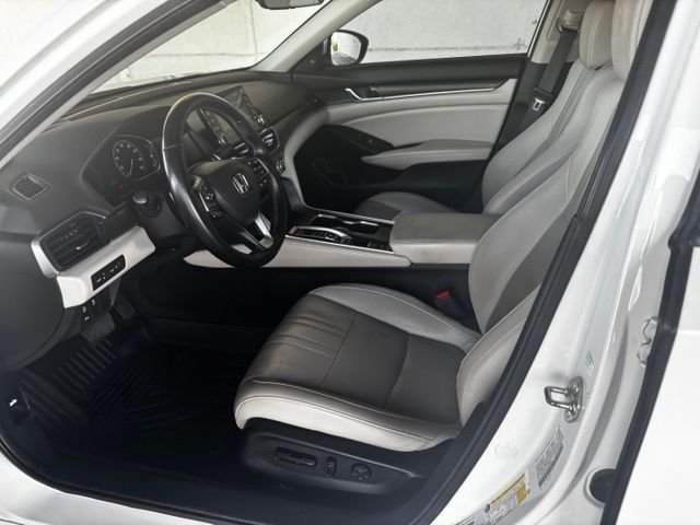 Used 2018  Honda Touring 2.0T image 8