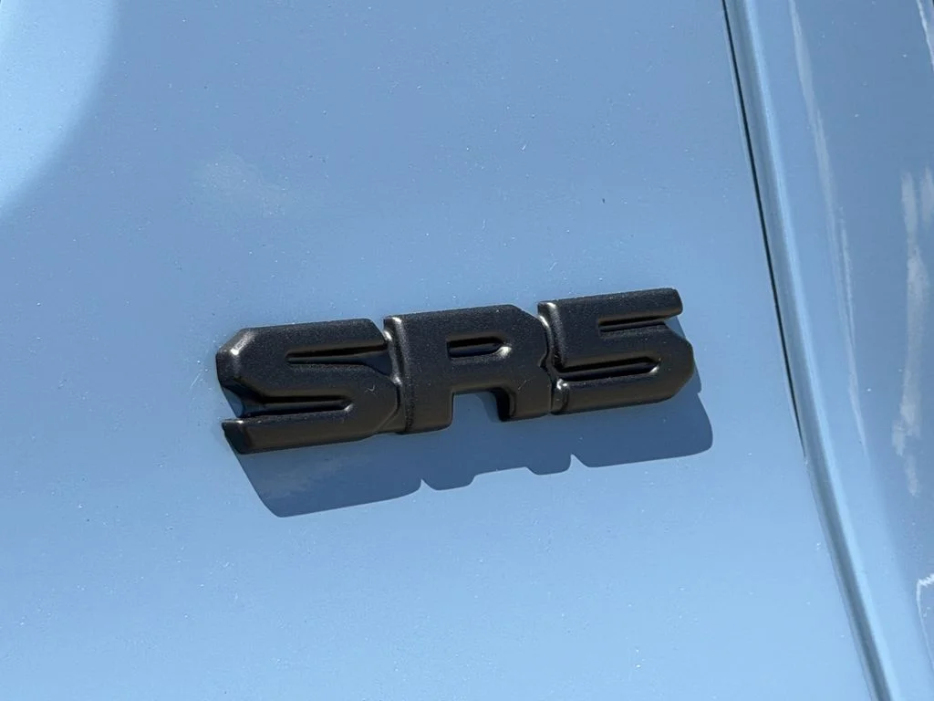 Used 2026 Blue Toyota SR5 image 10