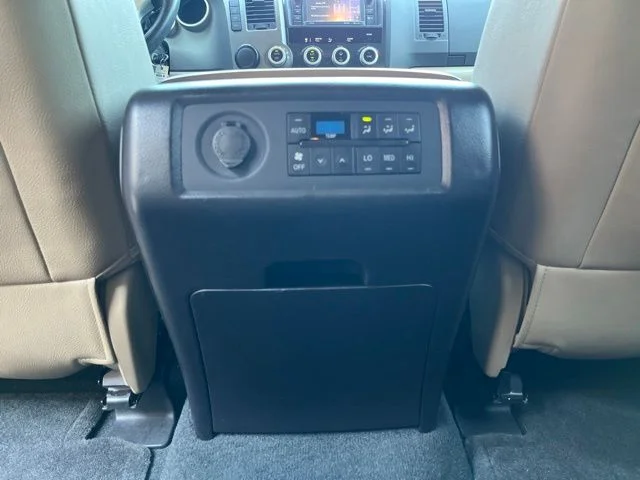 Used 2016 Super White Toyota SR5 image 17