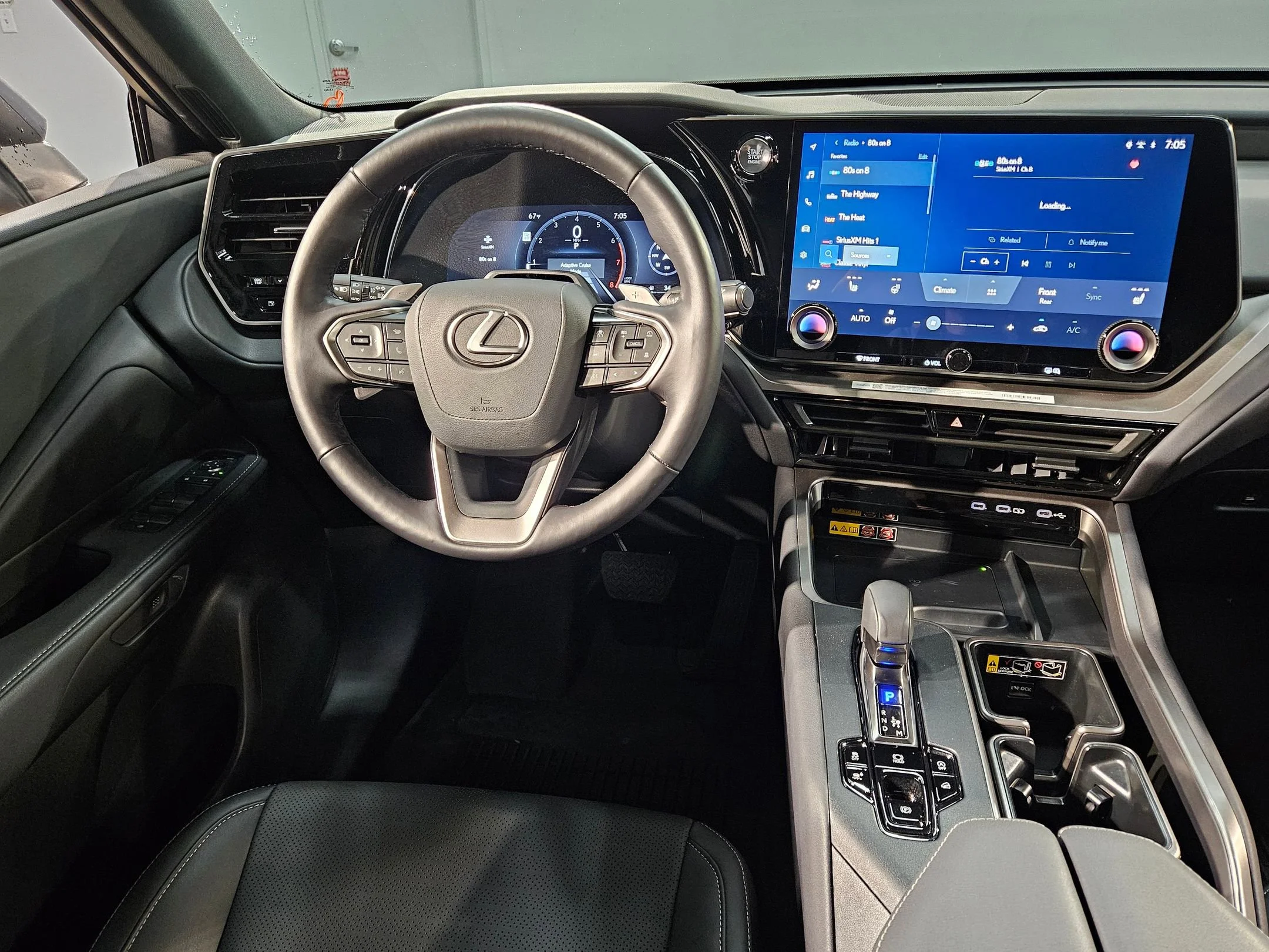 2025 Lexus TX Base - Photo 9