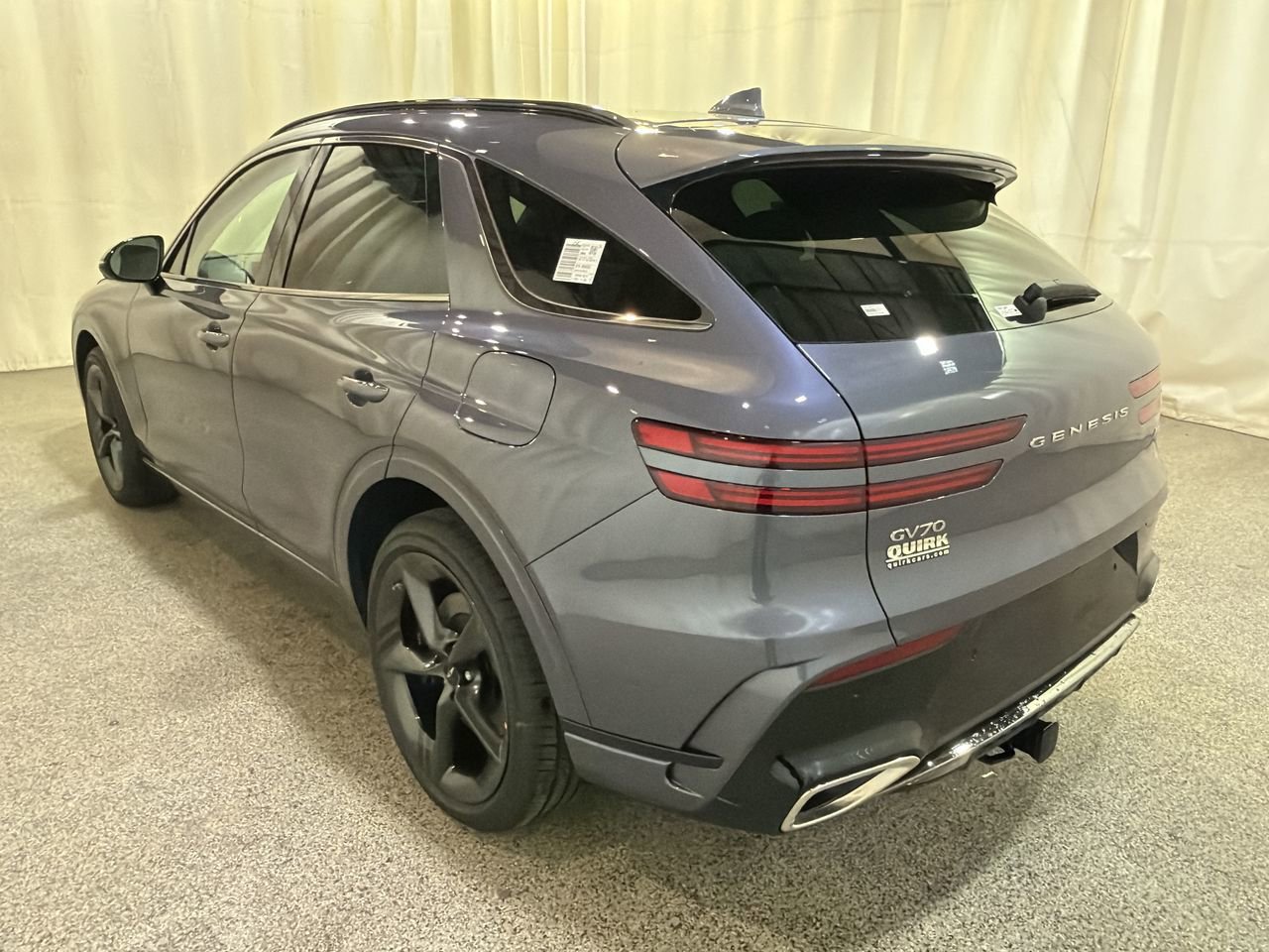 New 2026 Ceres Blue Genesis 2.5T SPORT PRESTIGE image 9